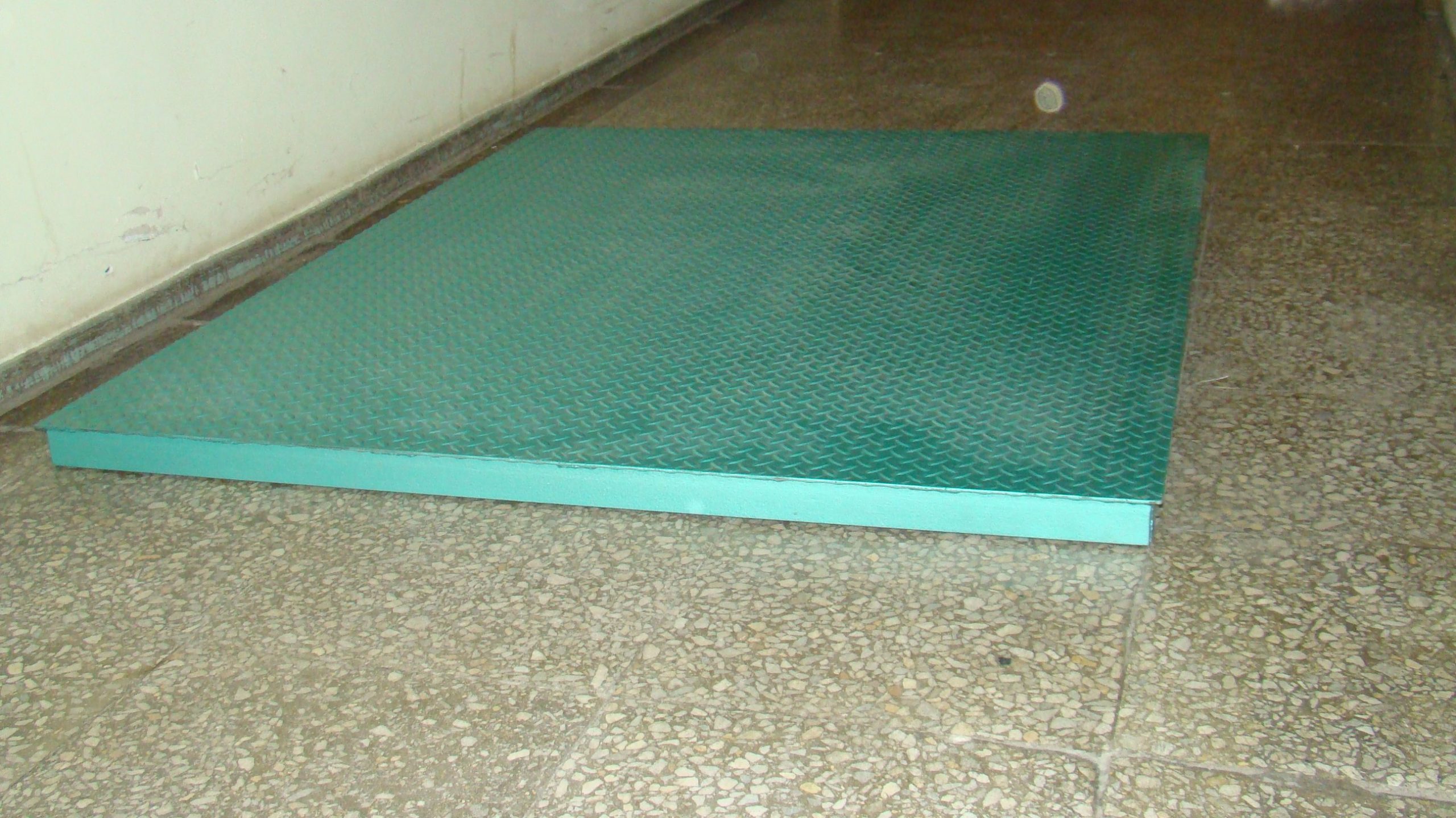 Nestandarta platformas svari - Image 7