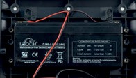Tīkla barošana un uzlādējams akumulators